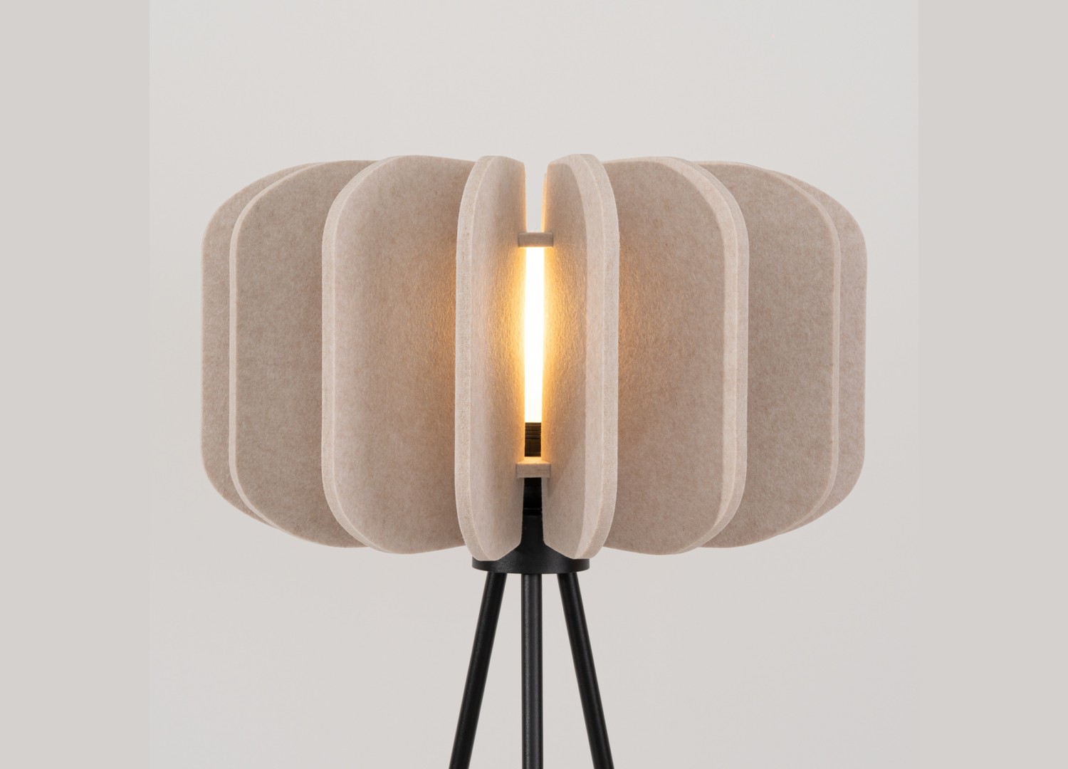 Lampadaire MULA 45 beige et noir E27 – vue complémentaire 5