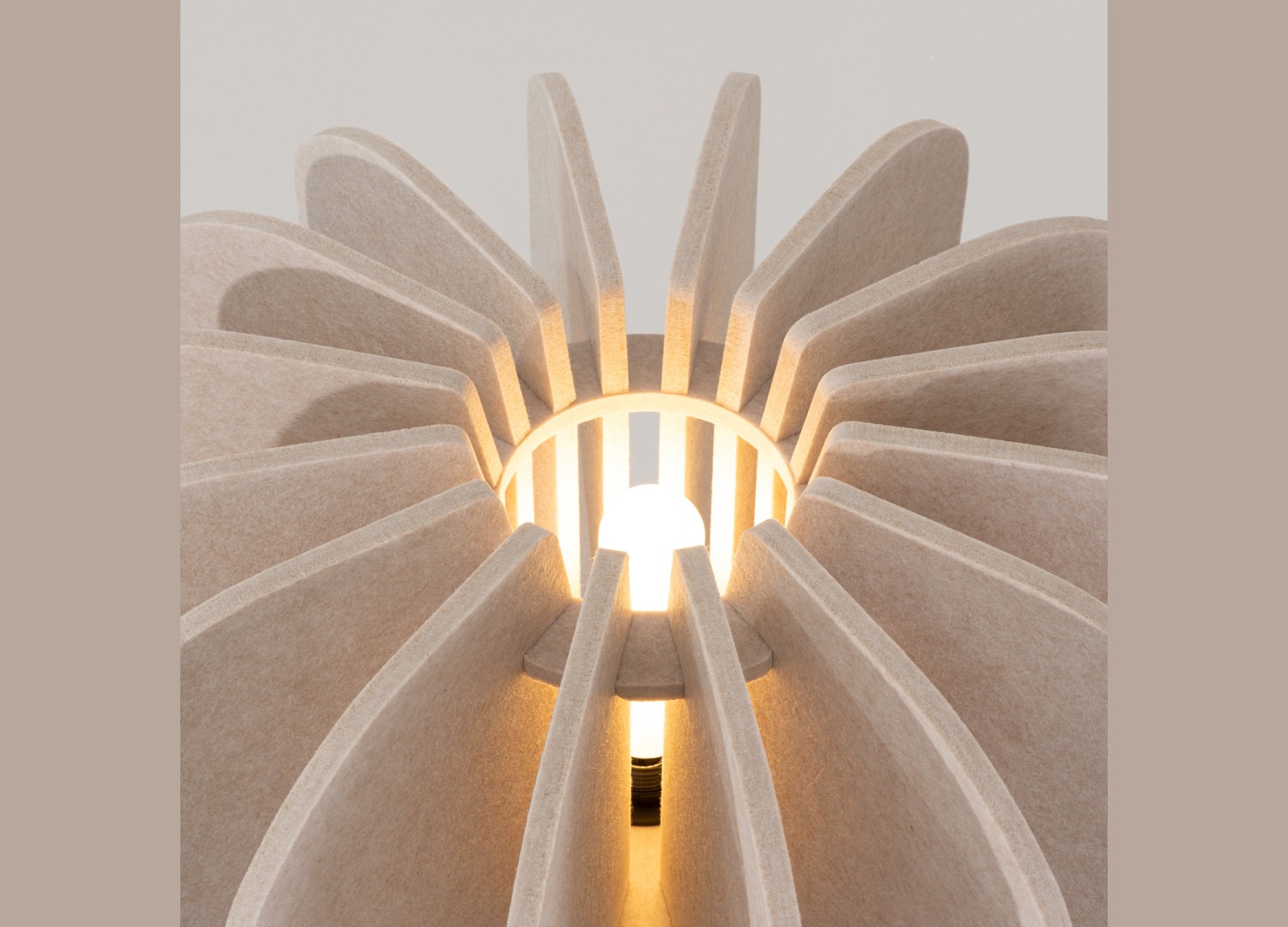 Lampadaire MULA 45 beige et noir E27 – vue complémentaire 6