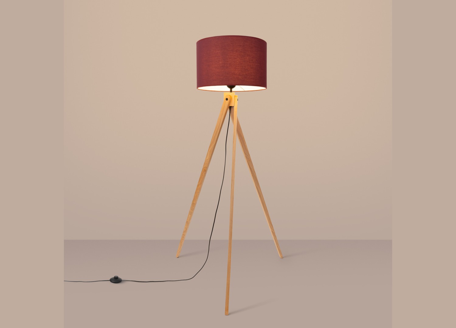 Lampadaire NATT bordeaux et bois naturel E27 – vue complémentaire 4