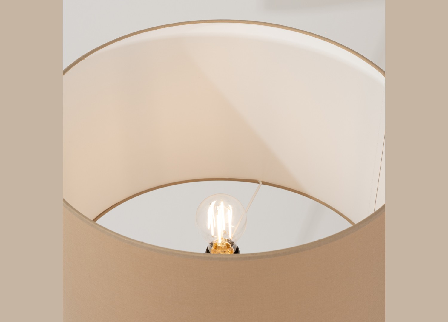 Lampadaire NATT taupe et bois naturel E27 – vue complémentaire 5