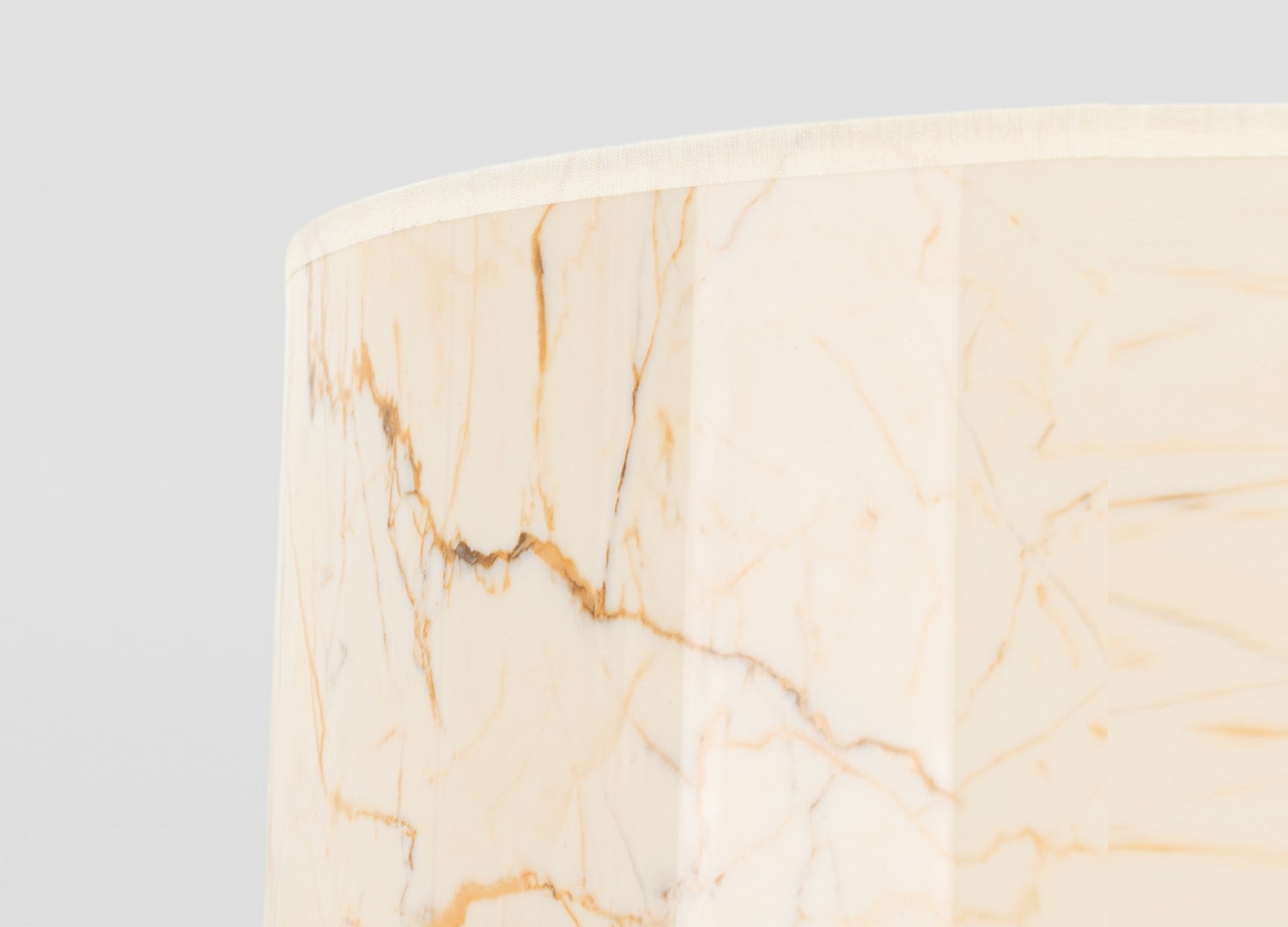 Lampadaire NEVIA effet marbre beige 135 cm E27 – vue 8
