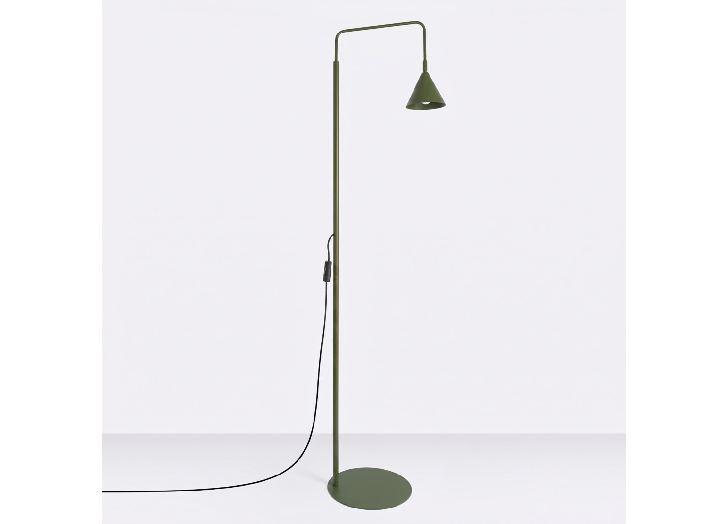 Lampadaire NOX vert olive – vue complémentaire 2