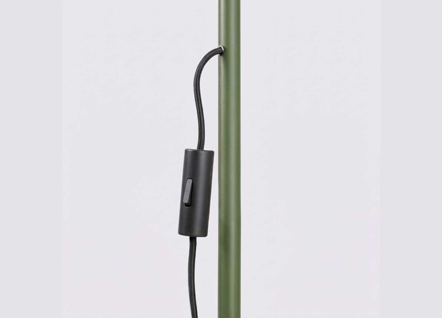 Lampadaire NOX vert olive – vue complémentaire 8