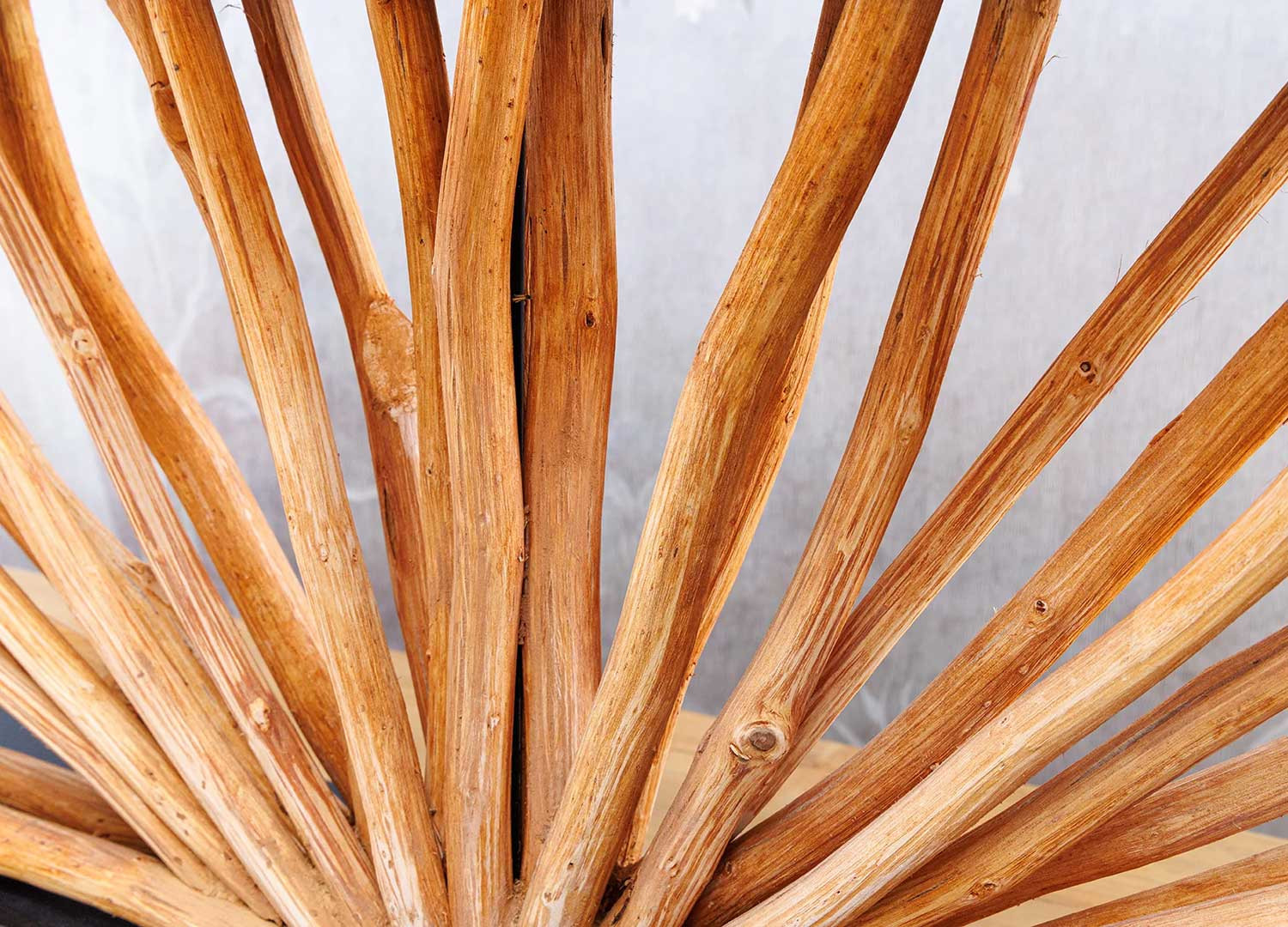 Lampe à poser abat-jour beige et bois de longane Orion