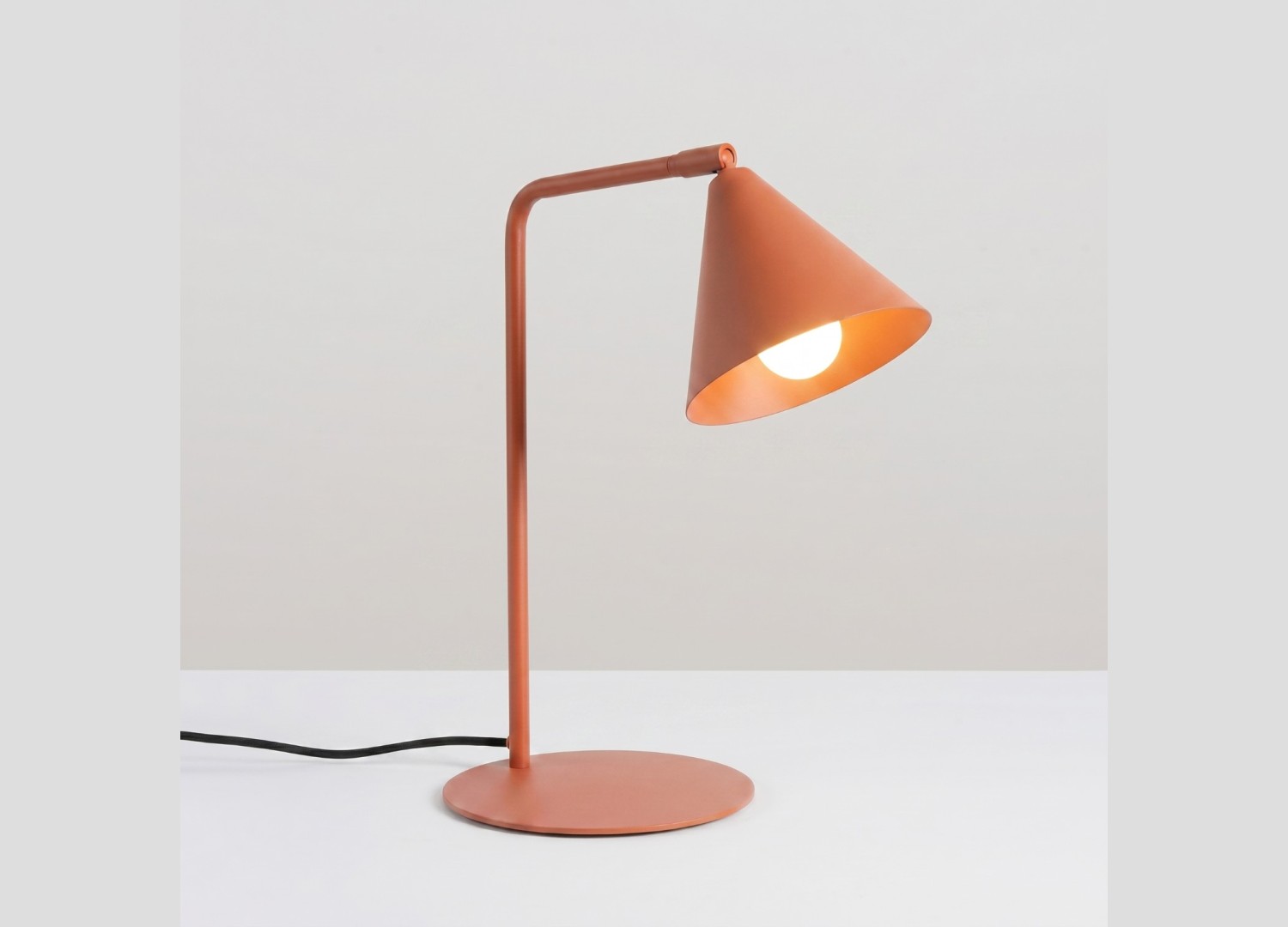 Lampe à poser NOX ocre rouge – vue complémentaire 3