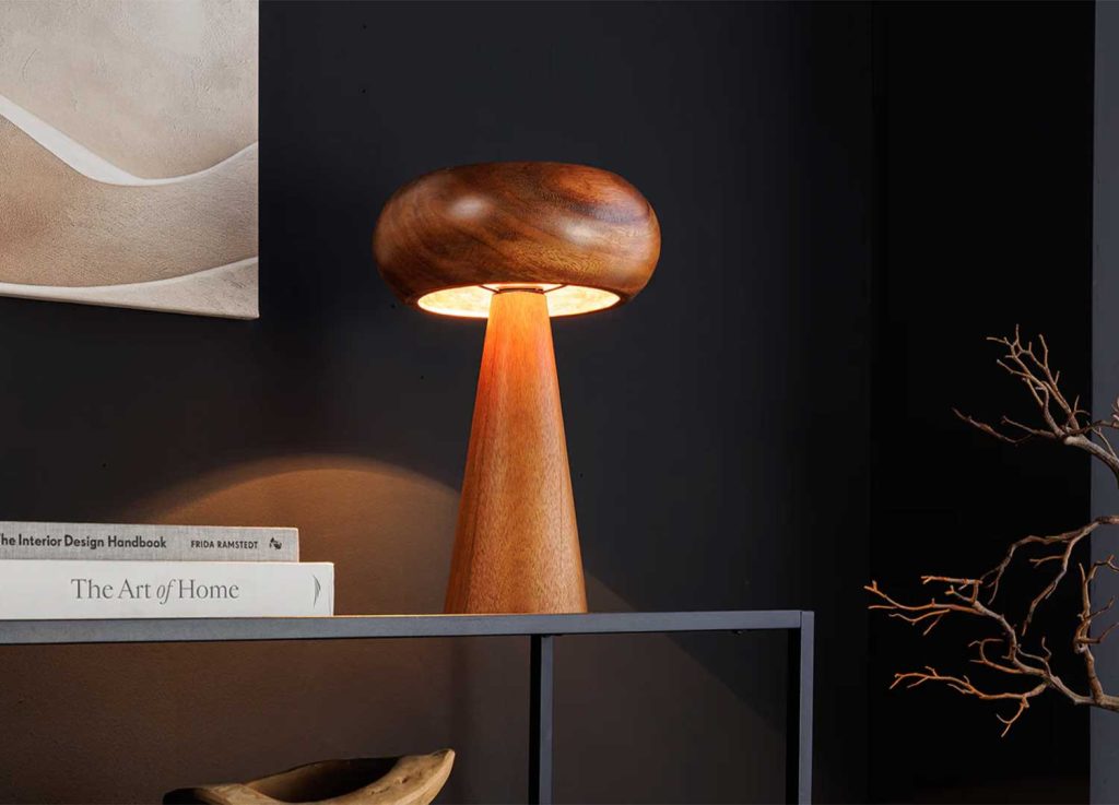 Lampe de table en acacia massif Soluna