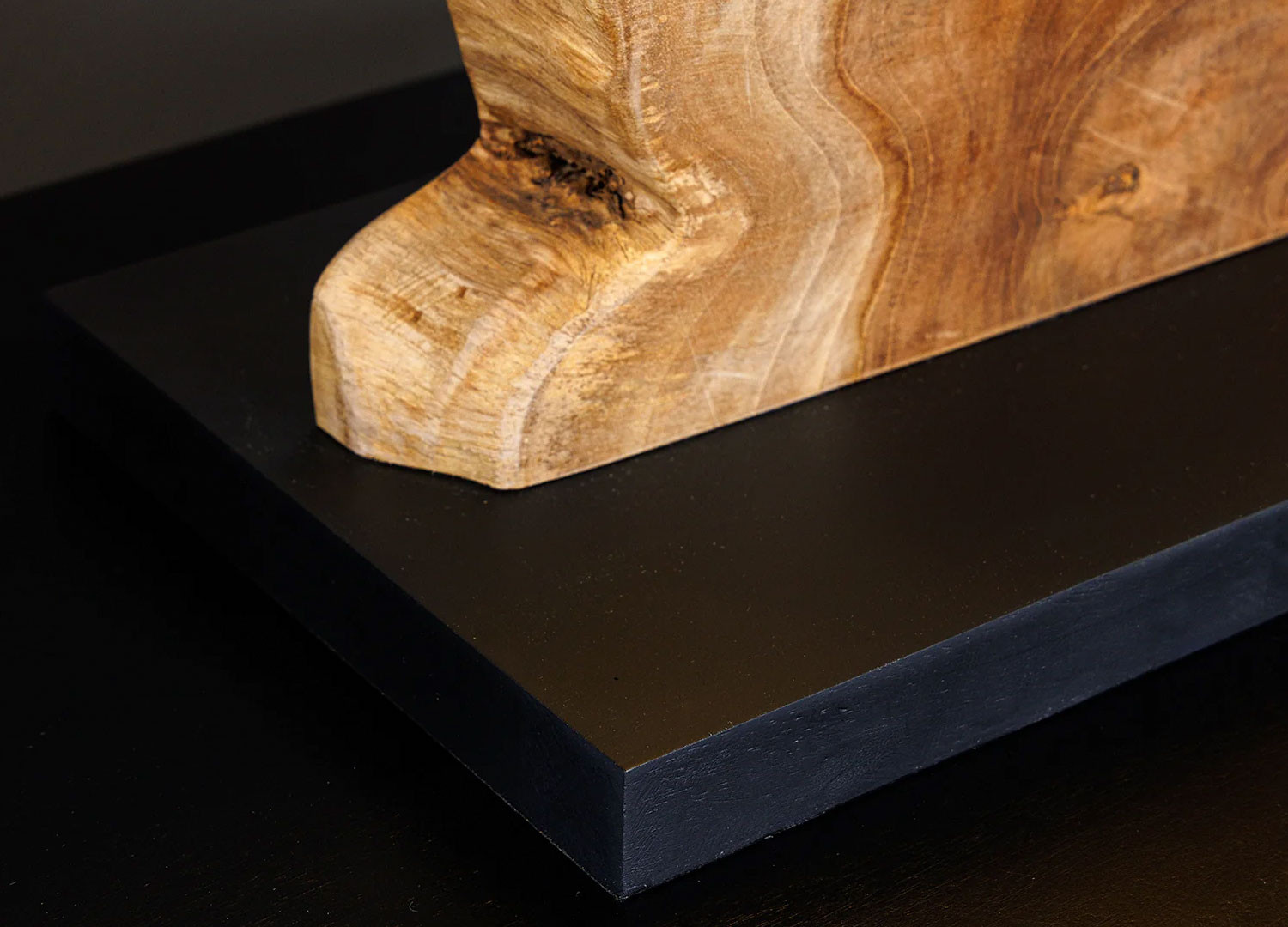 Lampe de table en bois de teck avec abat-jour beige Adrian