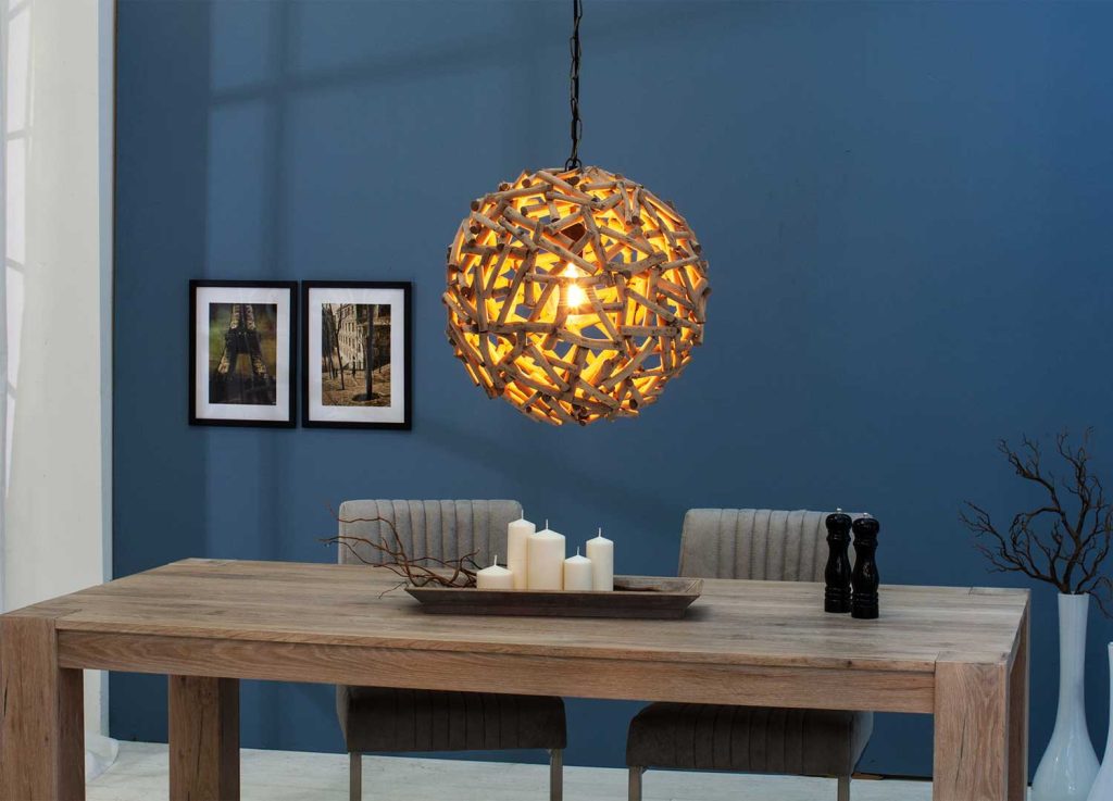 Lampe suspendu en bois flotté