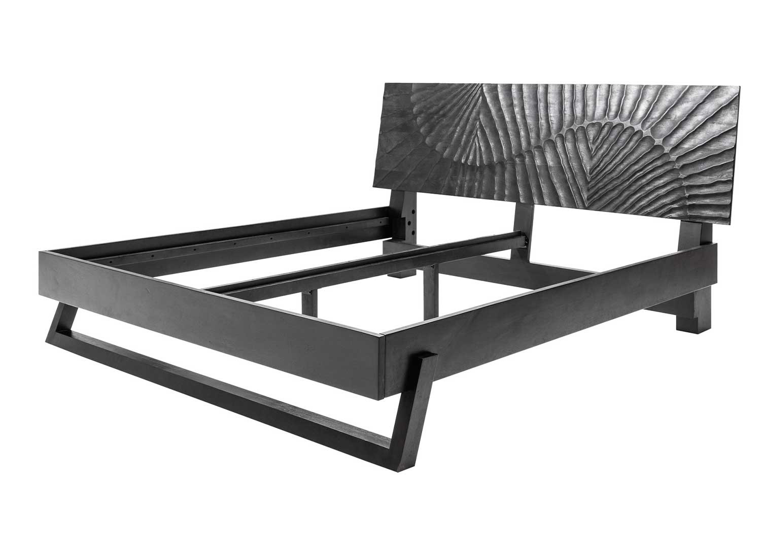 Lit 180x200 cm en bois de manguier teinté noir avec sculptures