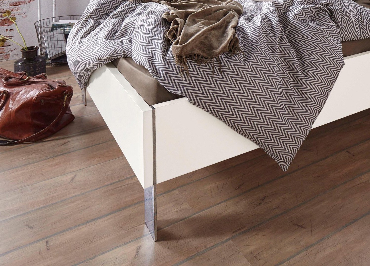 Lit adulte blanc 140x200 cm