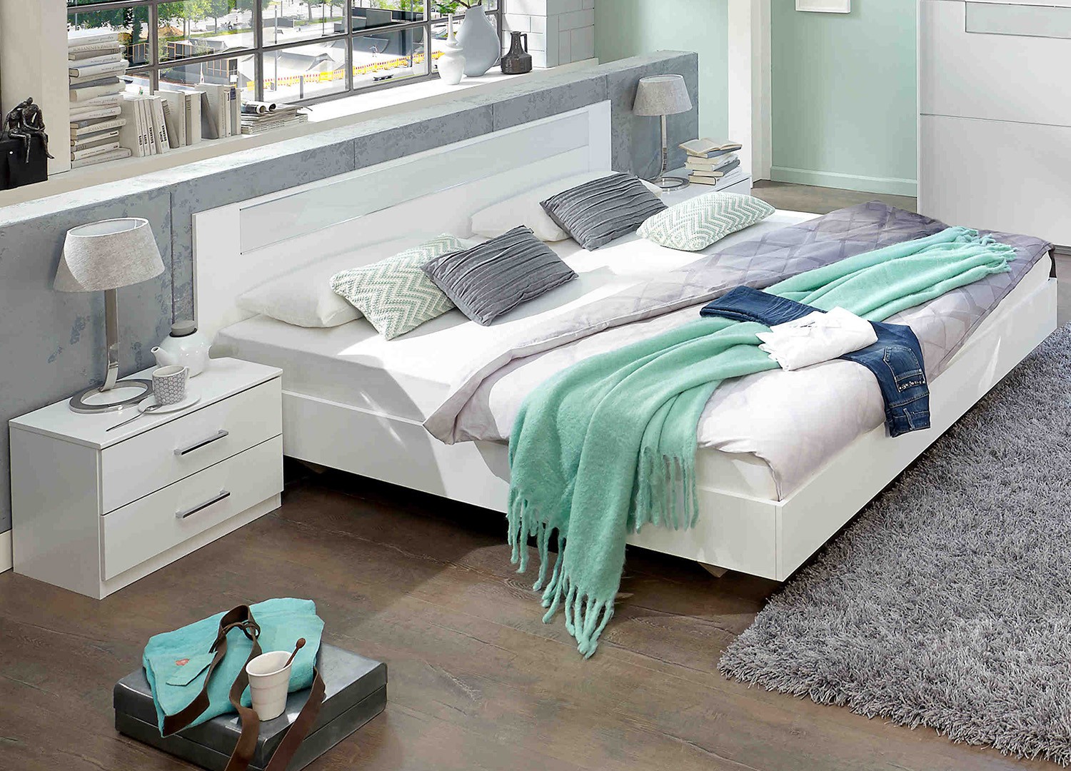 Lit adulte design blanc