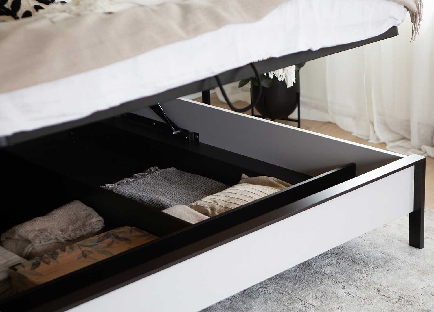 Lit moderne relevable 160 gris et noir avec tête de lit chêne éclairée