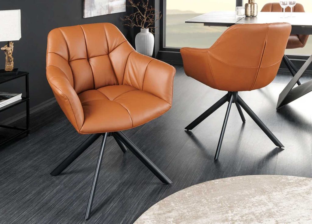 Lot de 2 chaises accoudoirs pivotantes en cuir cognac Hudson