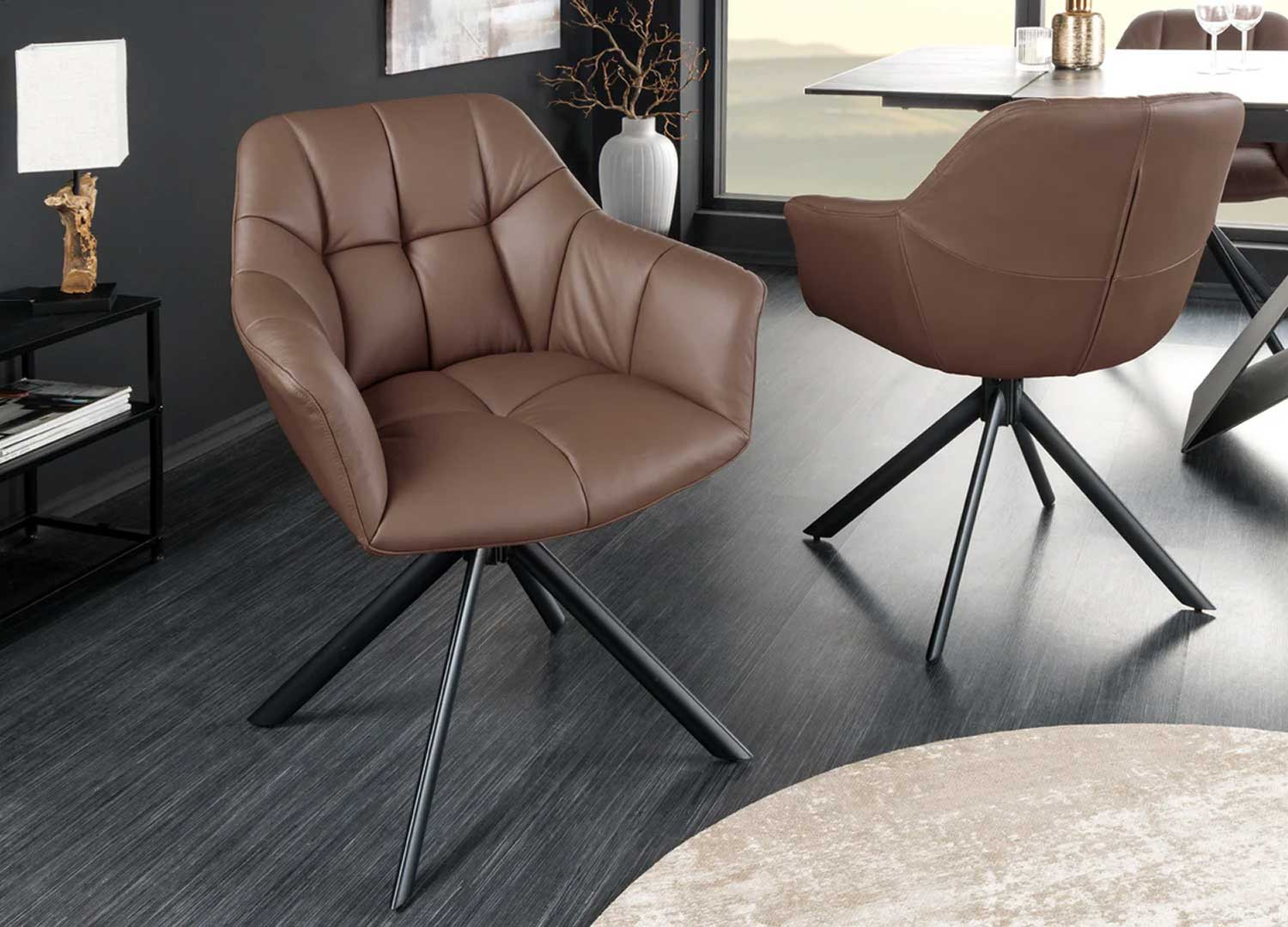 Lot de 2 chaises accoudoirs pivotantes en cuir marron Hudson