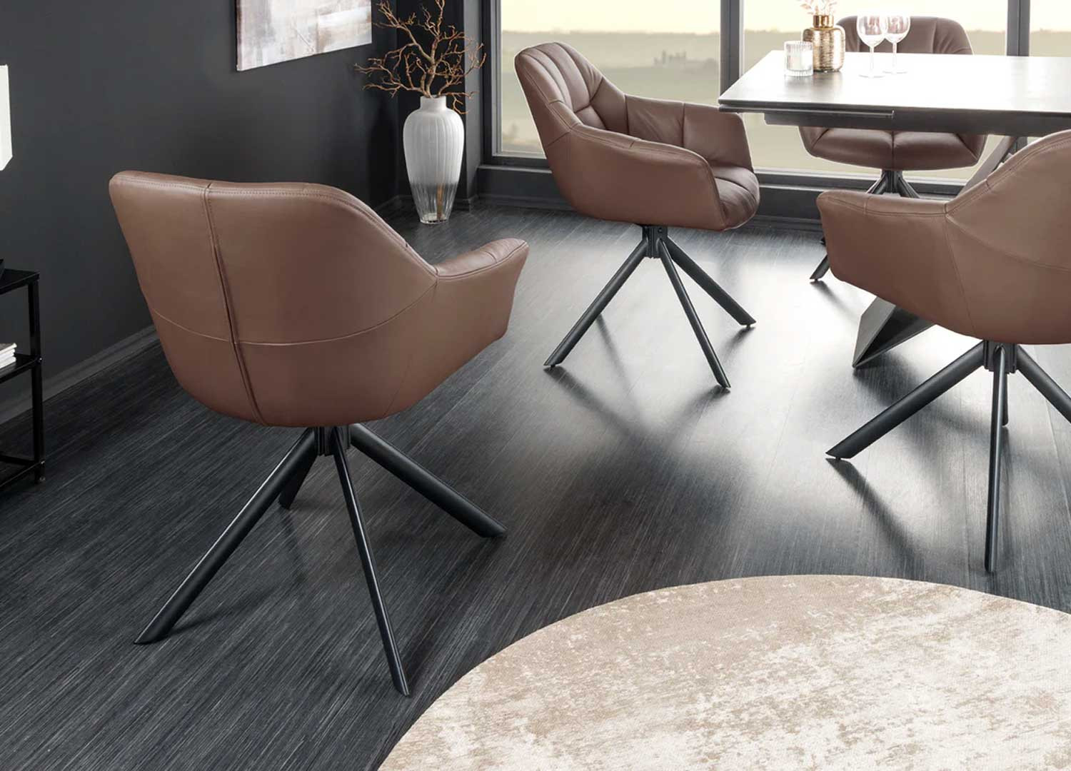 Lot de 2 chaises accoudoirs pivotantes en cuir marron Hudson