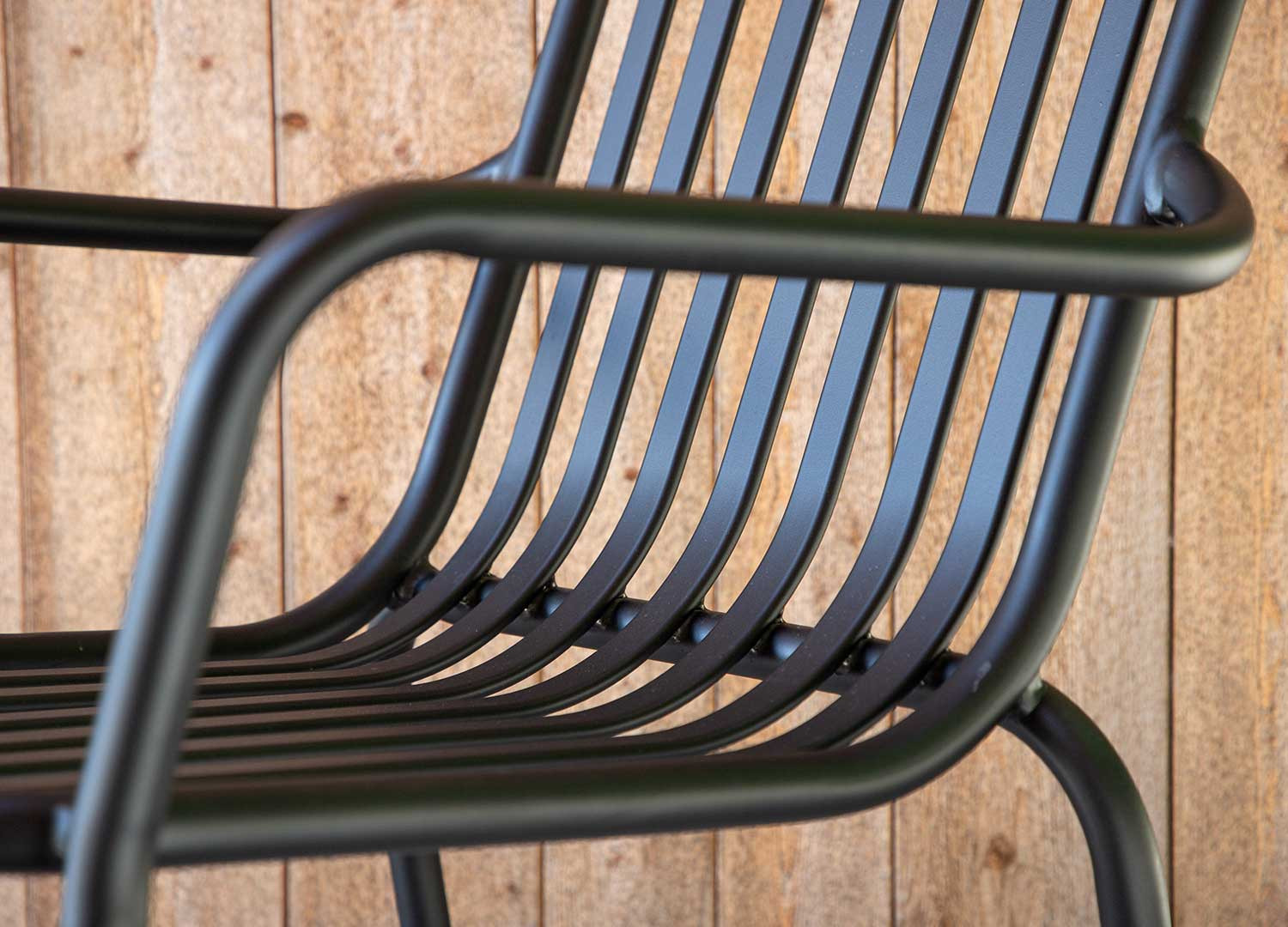 Lot de 2 chaises de jardin empilable en aluminium noir