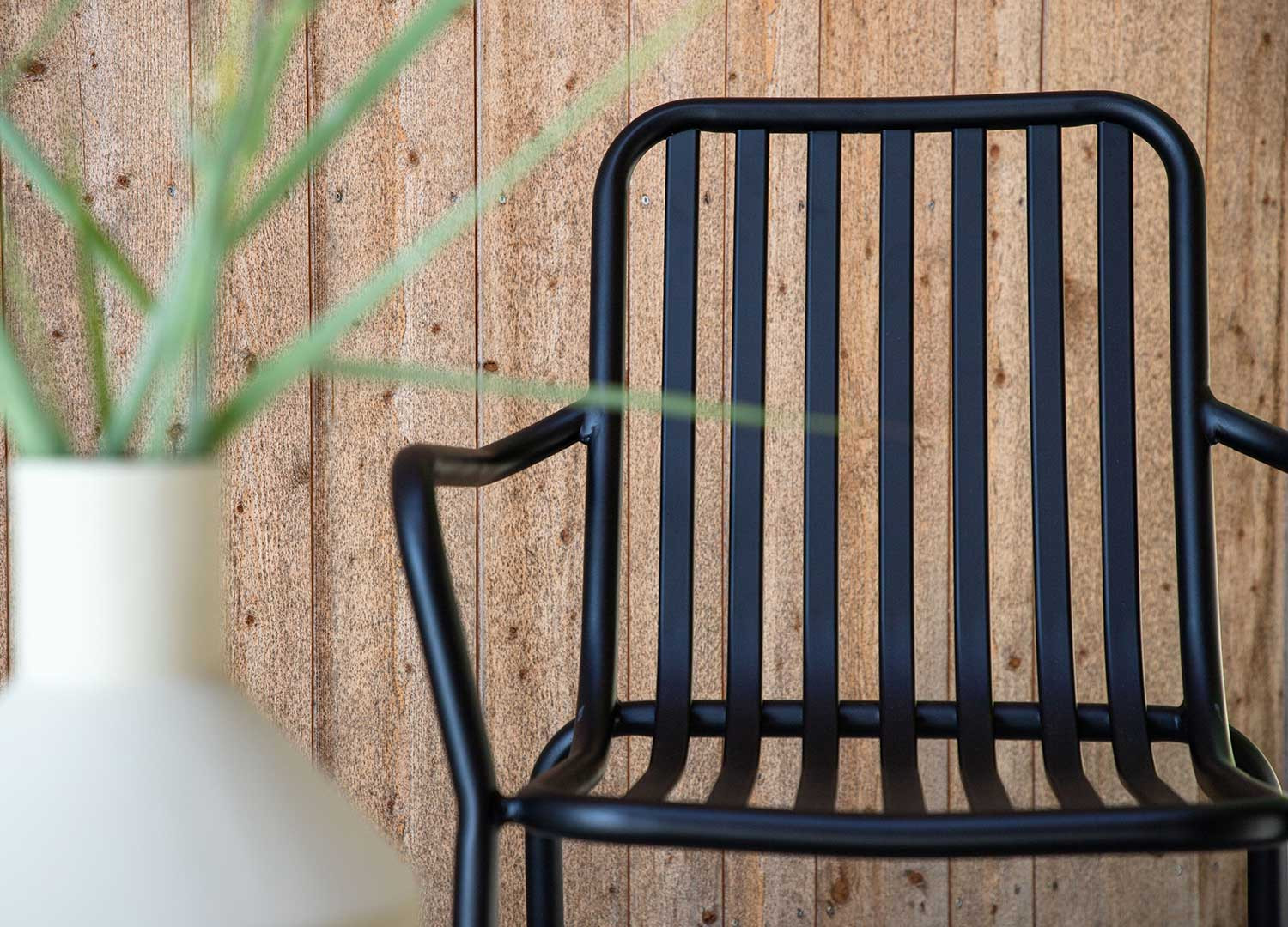 Lot de 2 chaises de jardin empilable en aluminium noir