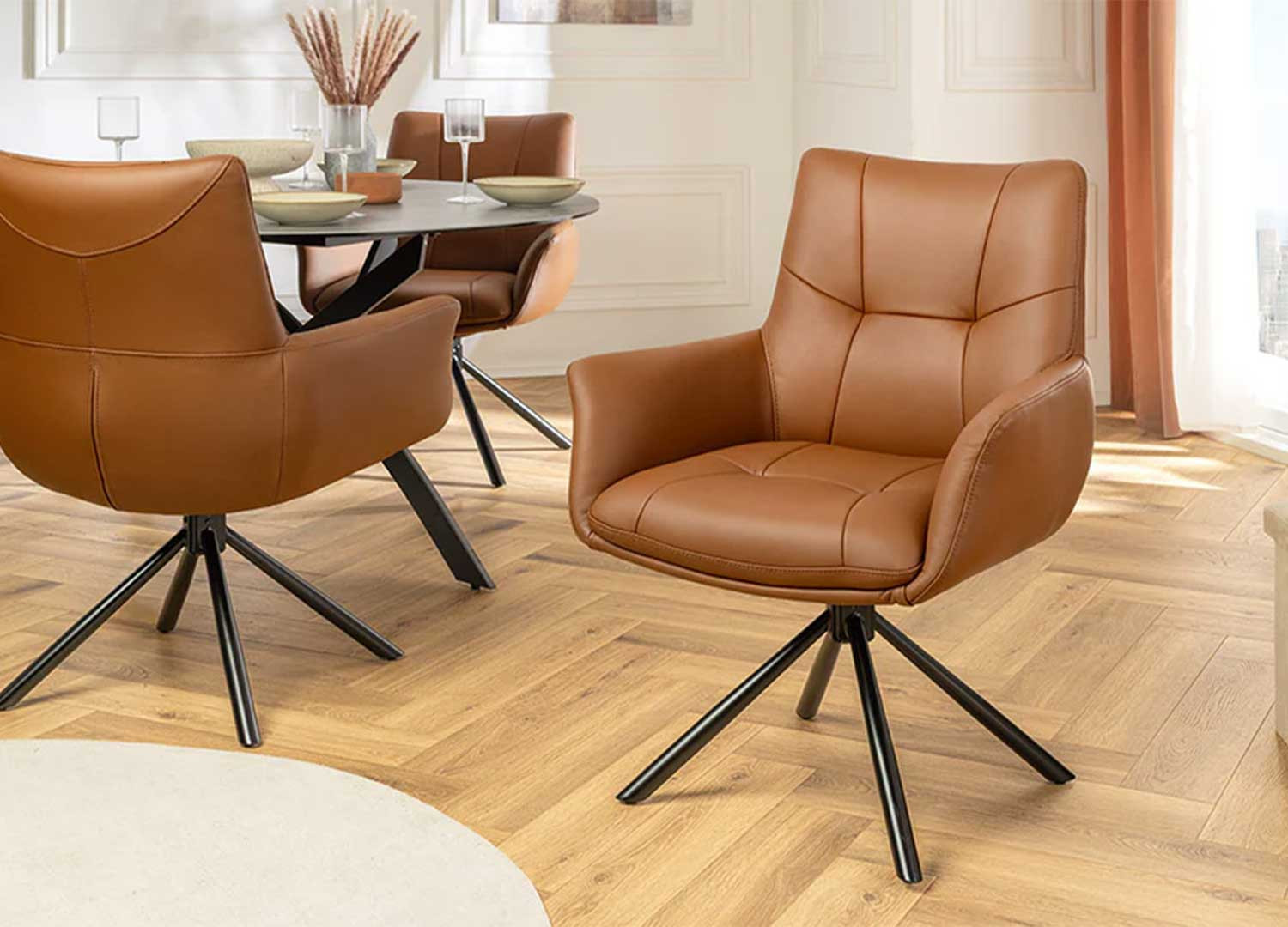 Lot de 2 chaises pivotantes en cuir véritable cognac Bridget
