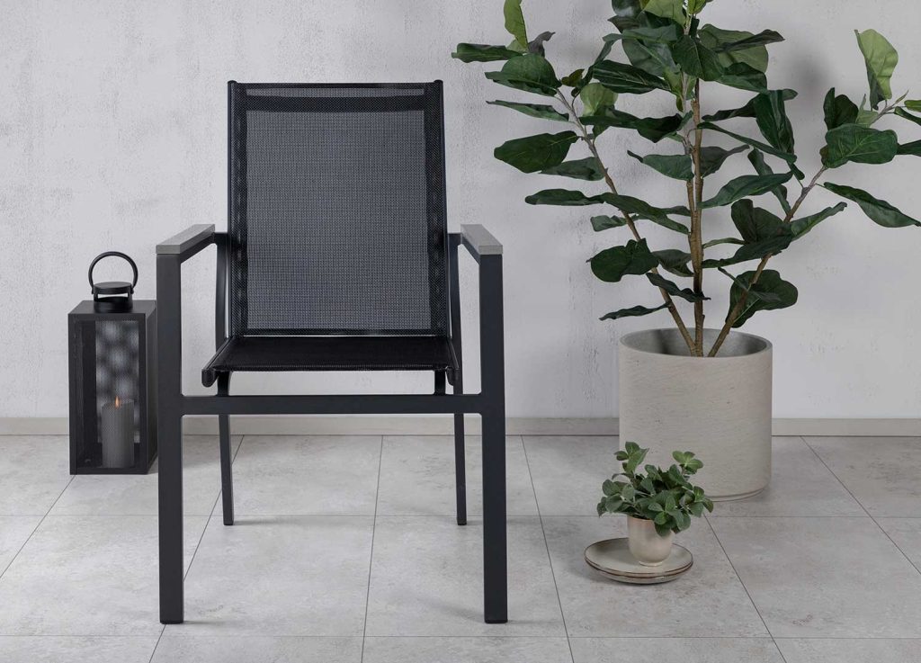 Lot de 2 fauteuils de jardin empilables noir