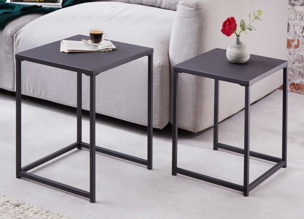 Lot de 2 tables d'appoint en métal noir