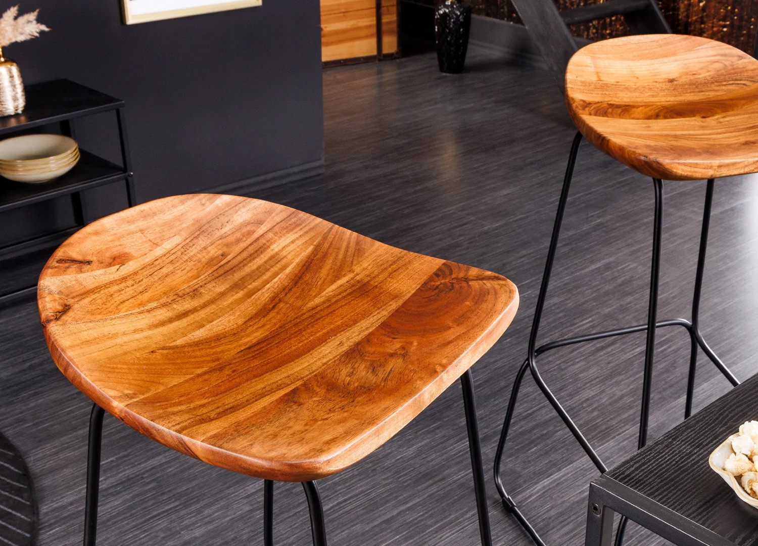 Lot de 2 tabourets de bar en acacia et métal Nivor