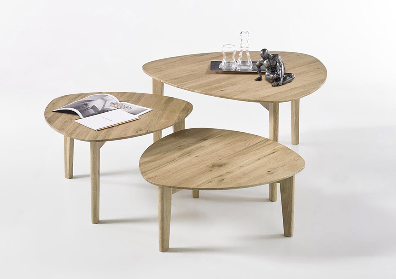 Lot de 3 tables d'appoint chêne massif