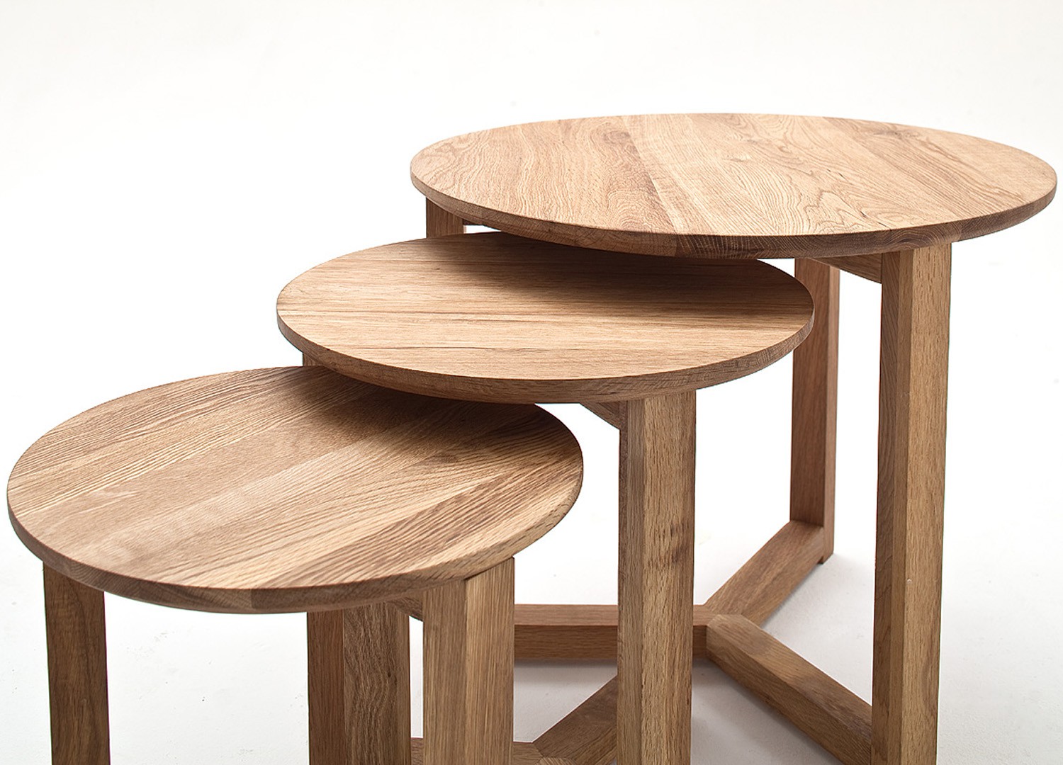 Lot de 3 tables d'appoint chêne massif huilé