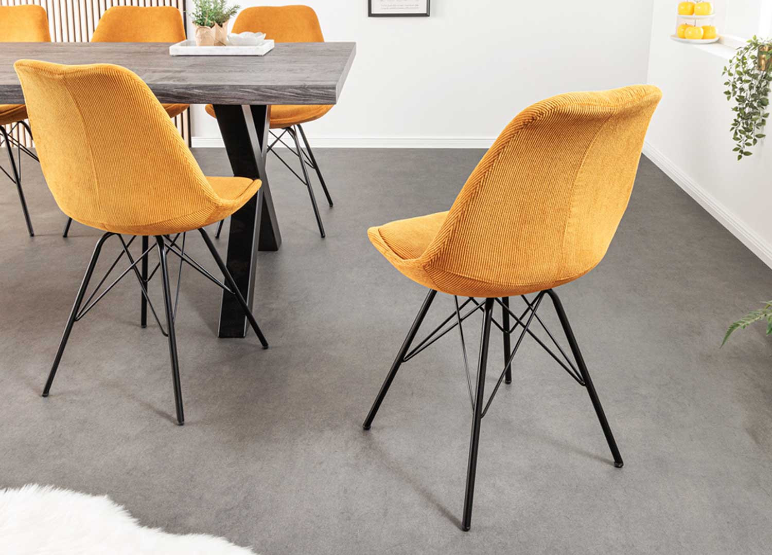 Lot de 4 chaises en velours côtelé jaune