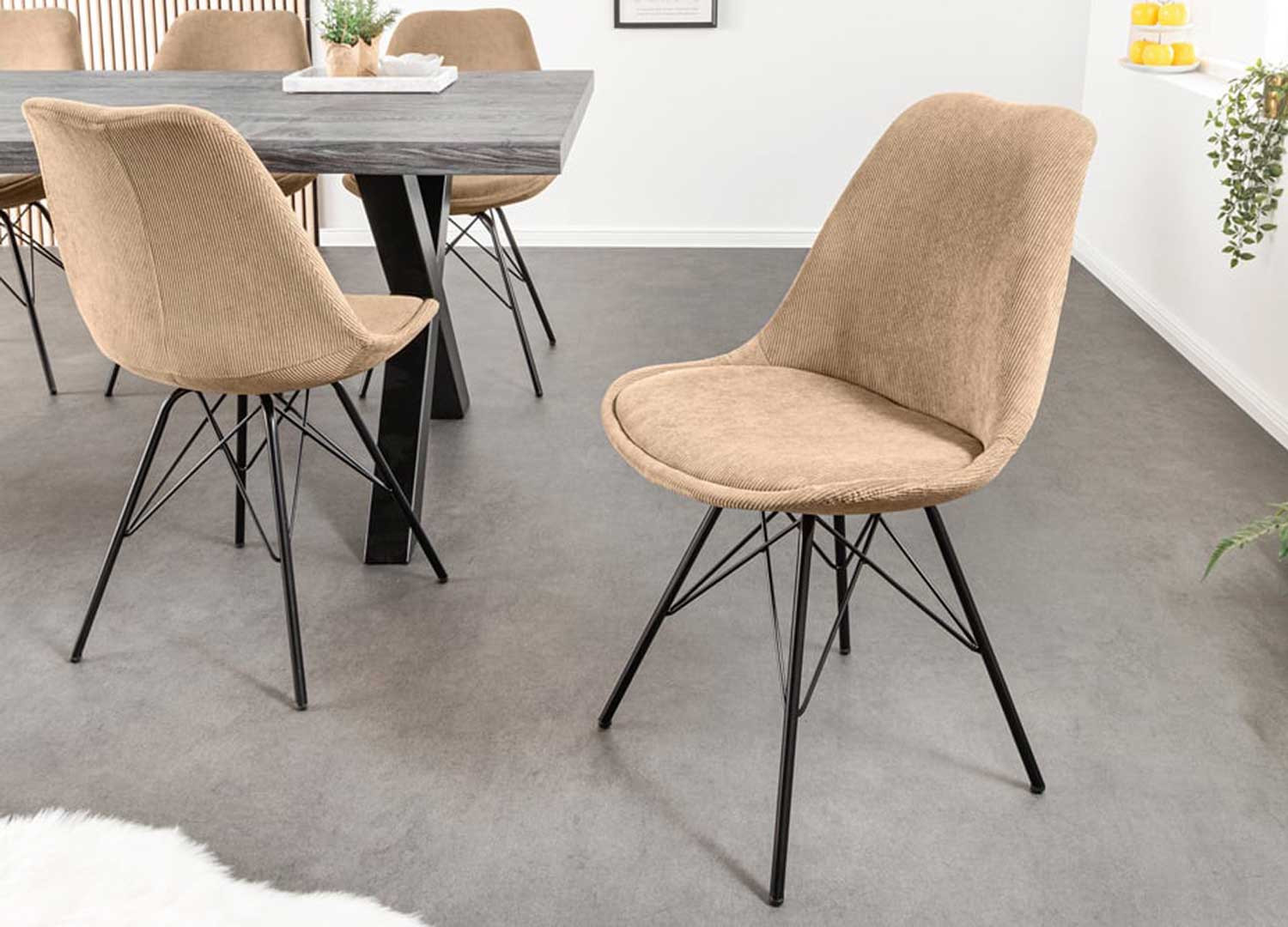 Lot de 4 chaises en velours côtelé marron