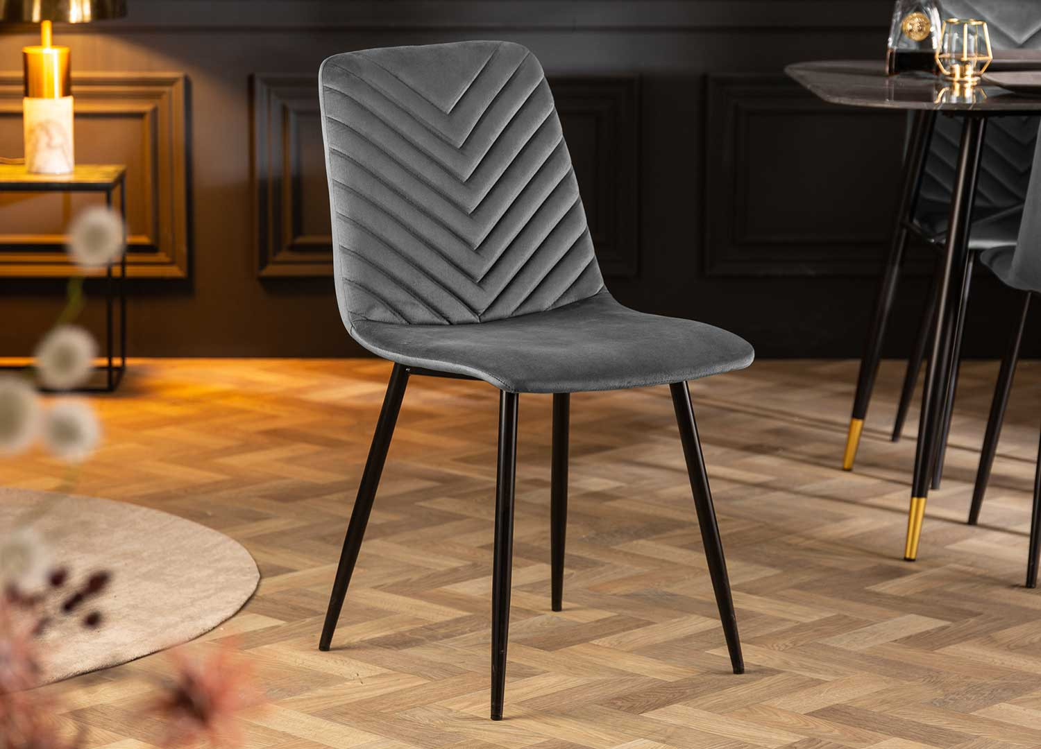 Lot de 4 chaises en velours gris