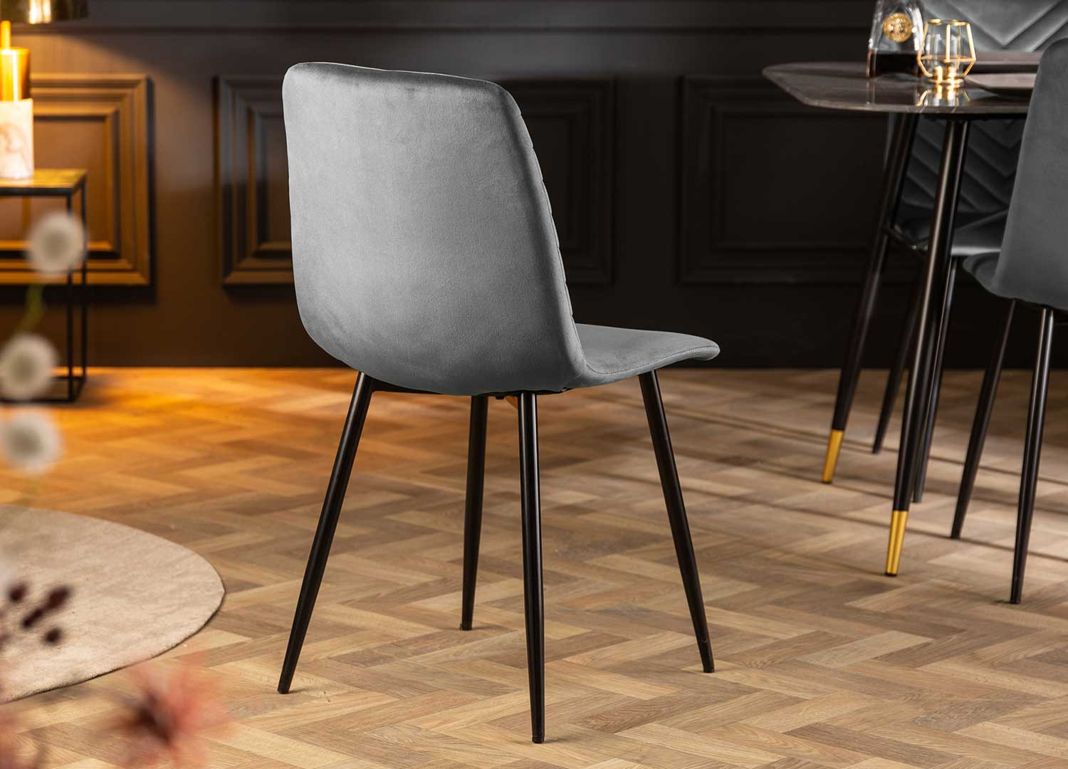 Lot de 4 chaises en velours gris