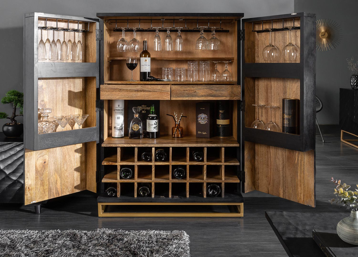 Meuble bar moderne avec rangement en bois massif