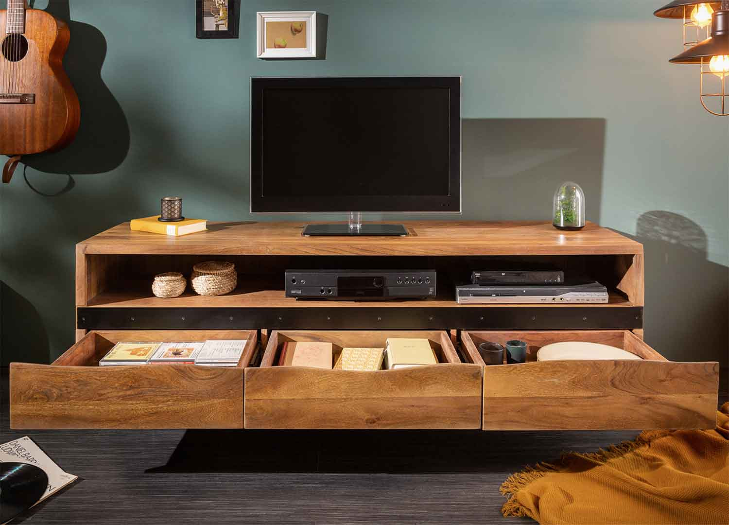 Meuble télé en bois d'acacia miel et métal noir