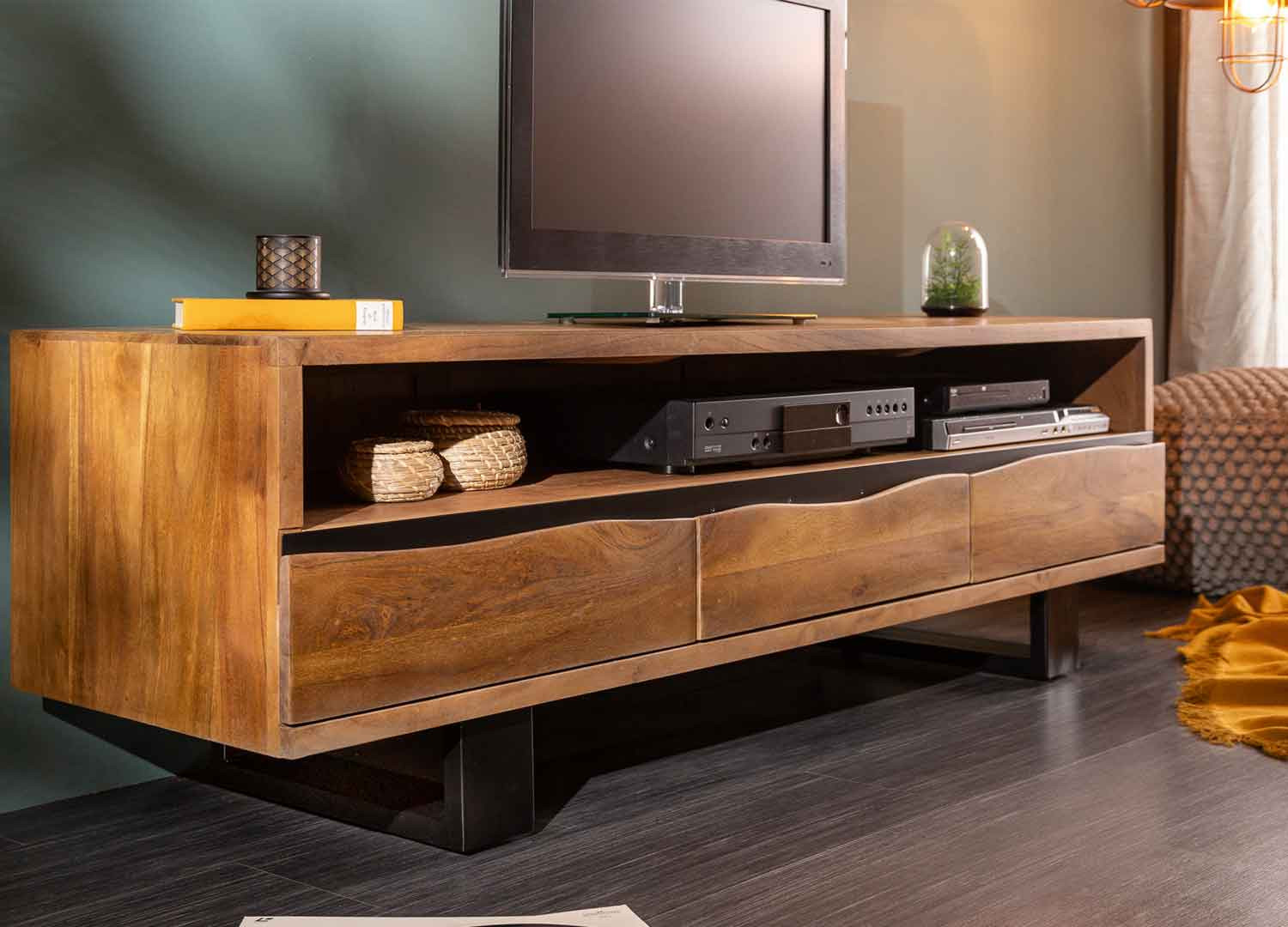 Meuble télé en bois d'acacia miel et métal noir