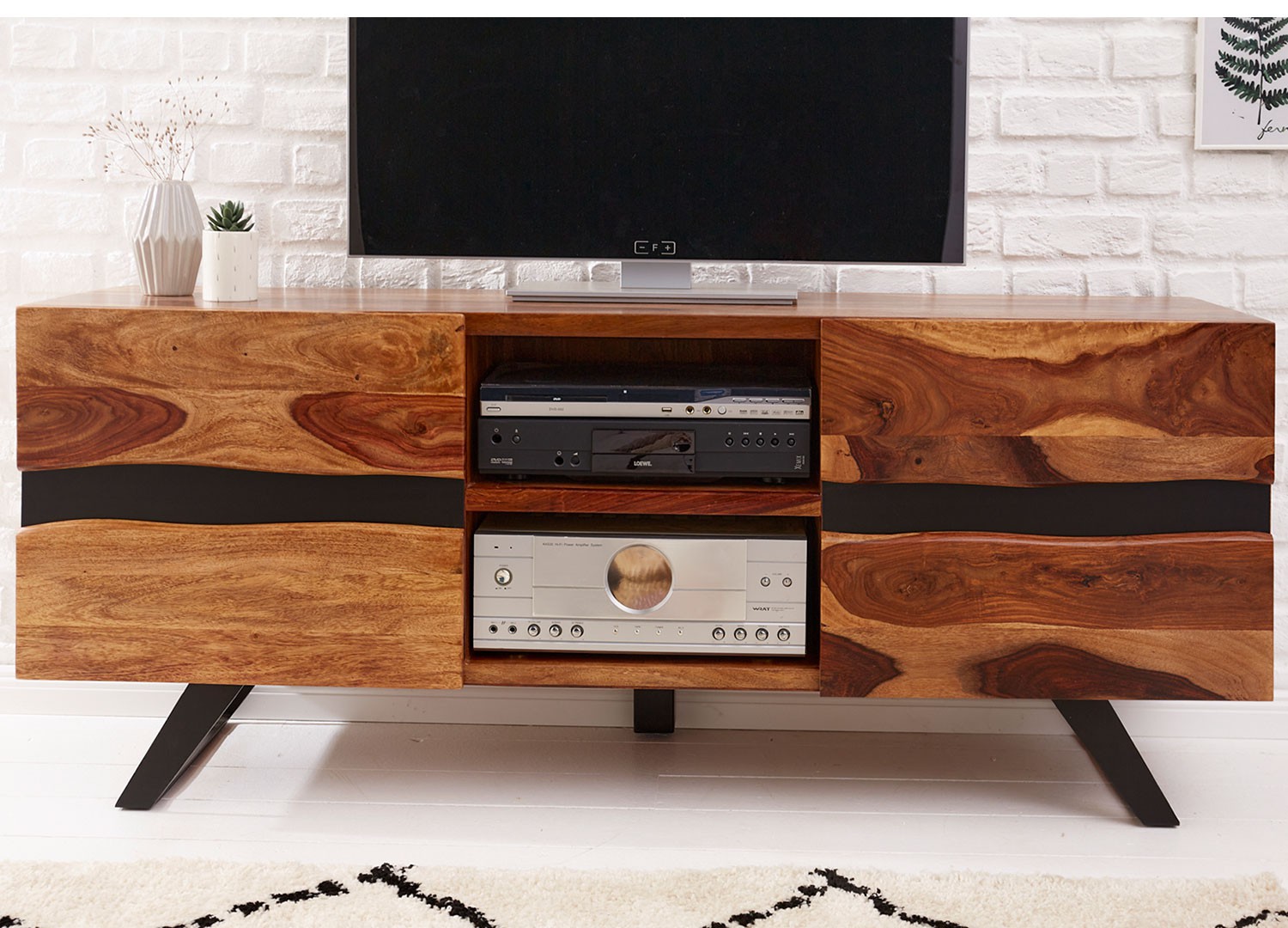 Meuble tv bois massif sesham et pieds métal 160 cm