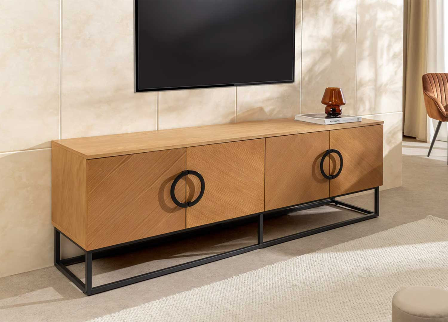 Meuble TV moderne 180 cm aspect chêne Irma