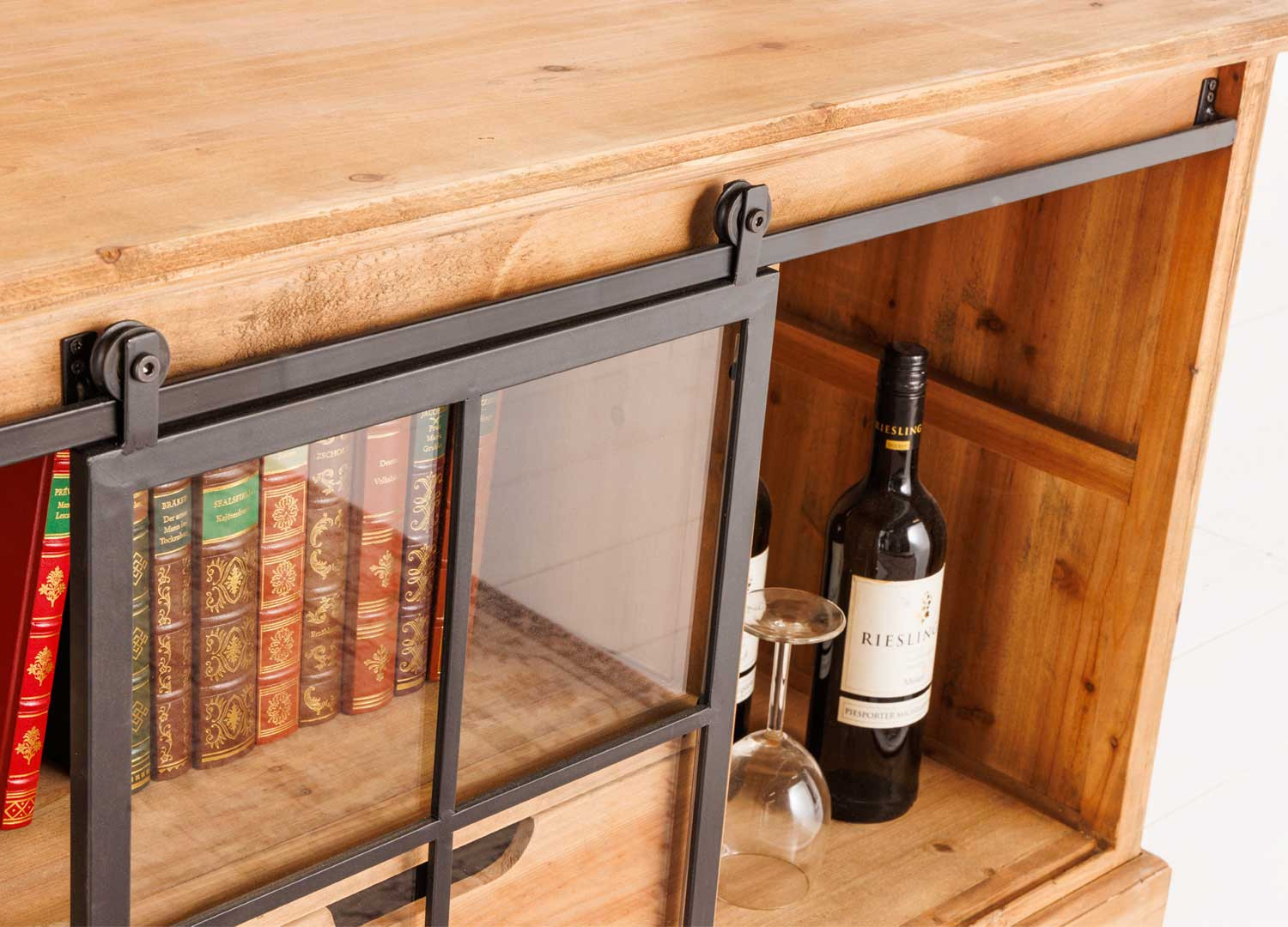 Meuble tv portes en verre coulissantes et bois industriel
