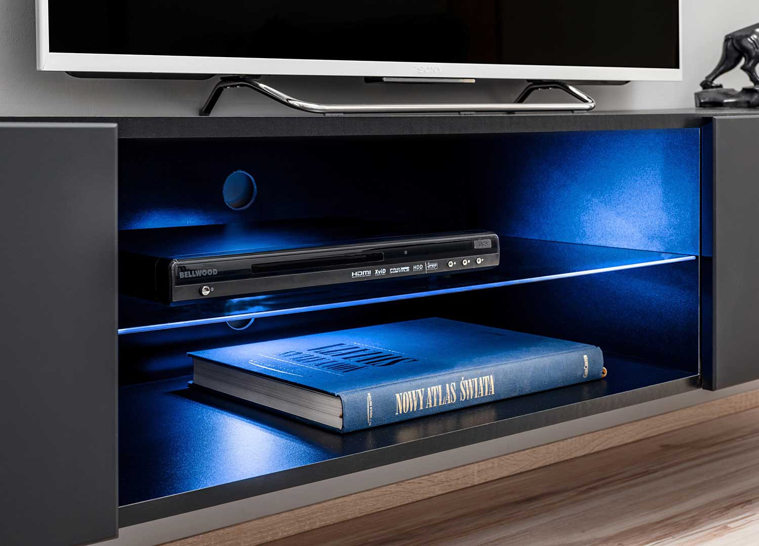 Meuble tv suspendu noir et gris avec cheminée électrique décorative