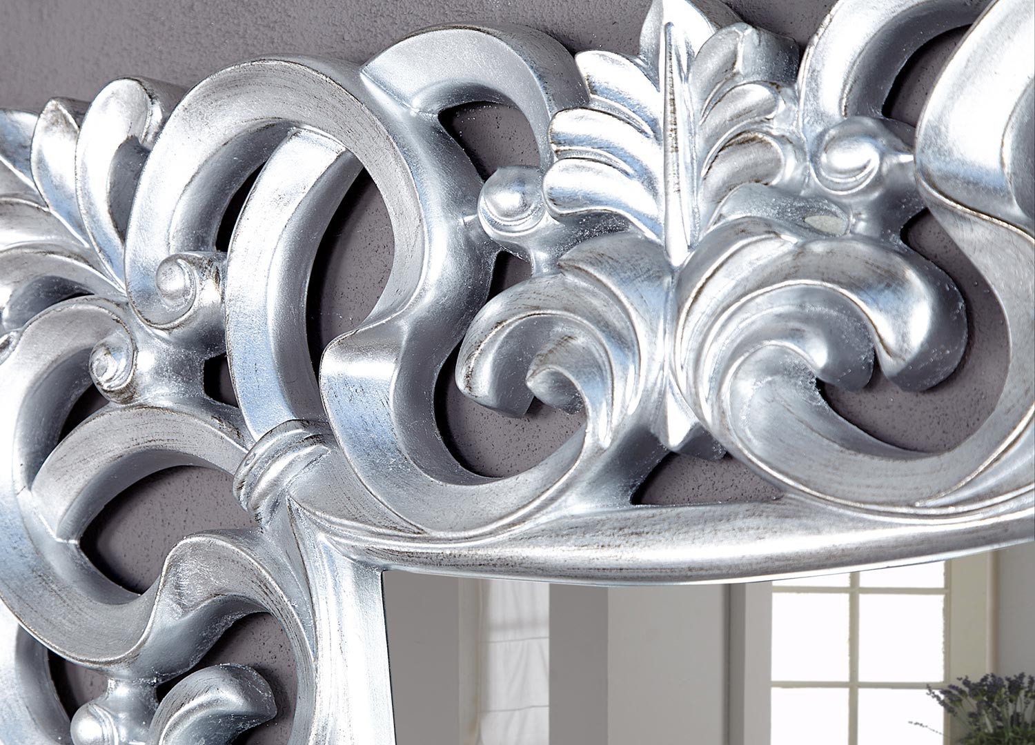 Miroir mural décoratif carré argent antique de style baroque 75 cm