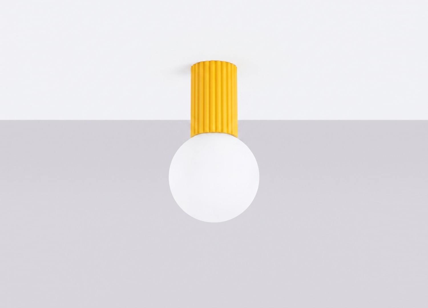 Plafonnier HALO jaune IP44 – vue complémentaire 2