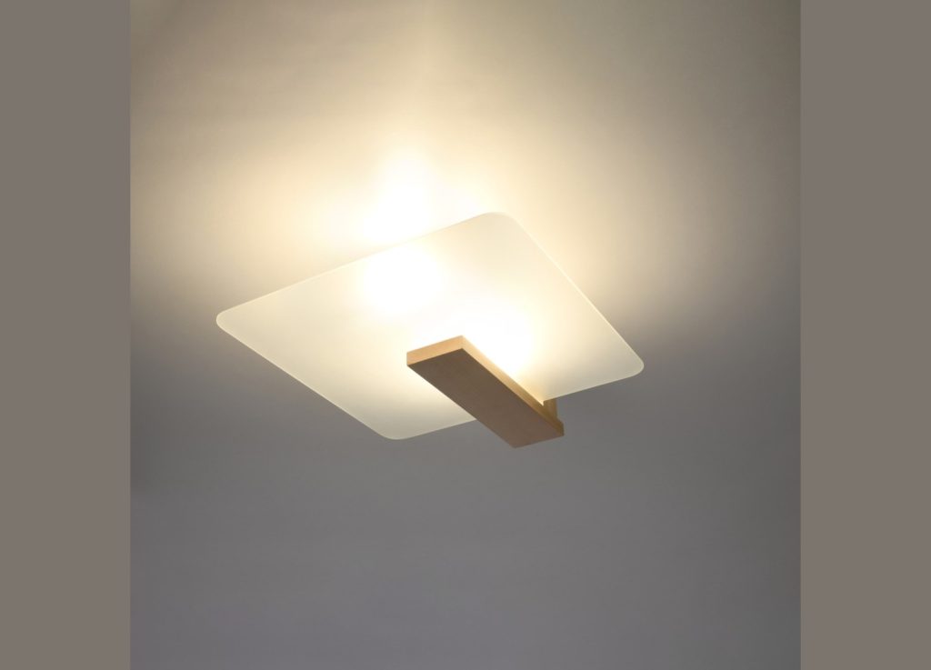 Plafonnier LAPPO en bois naturel et verre – vue complémentaire 3