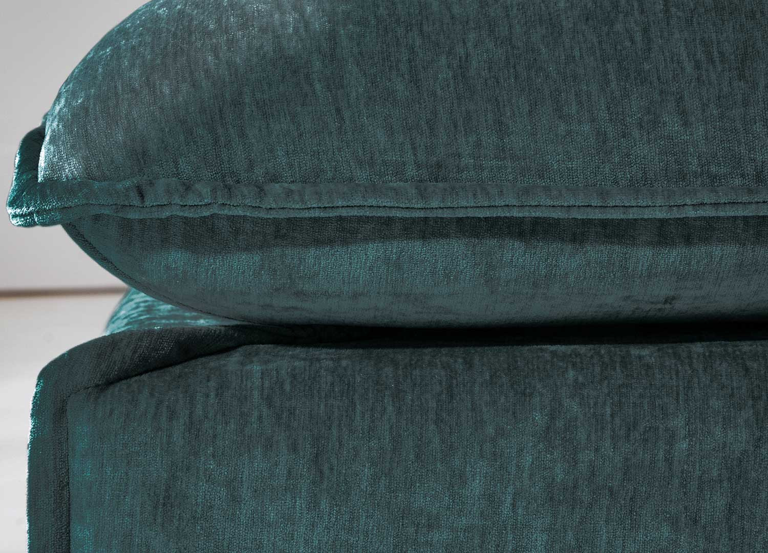 Pouf tissu velours bleu pétrole