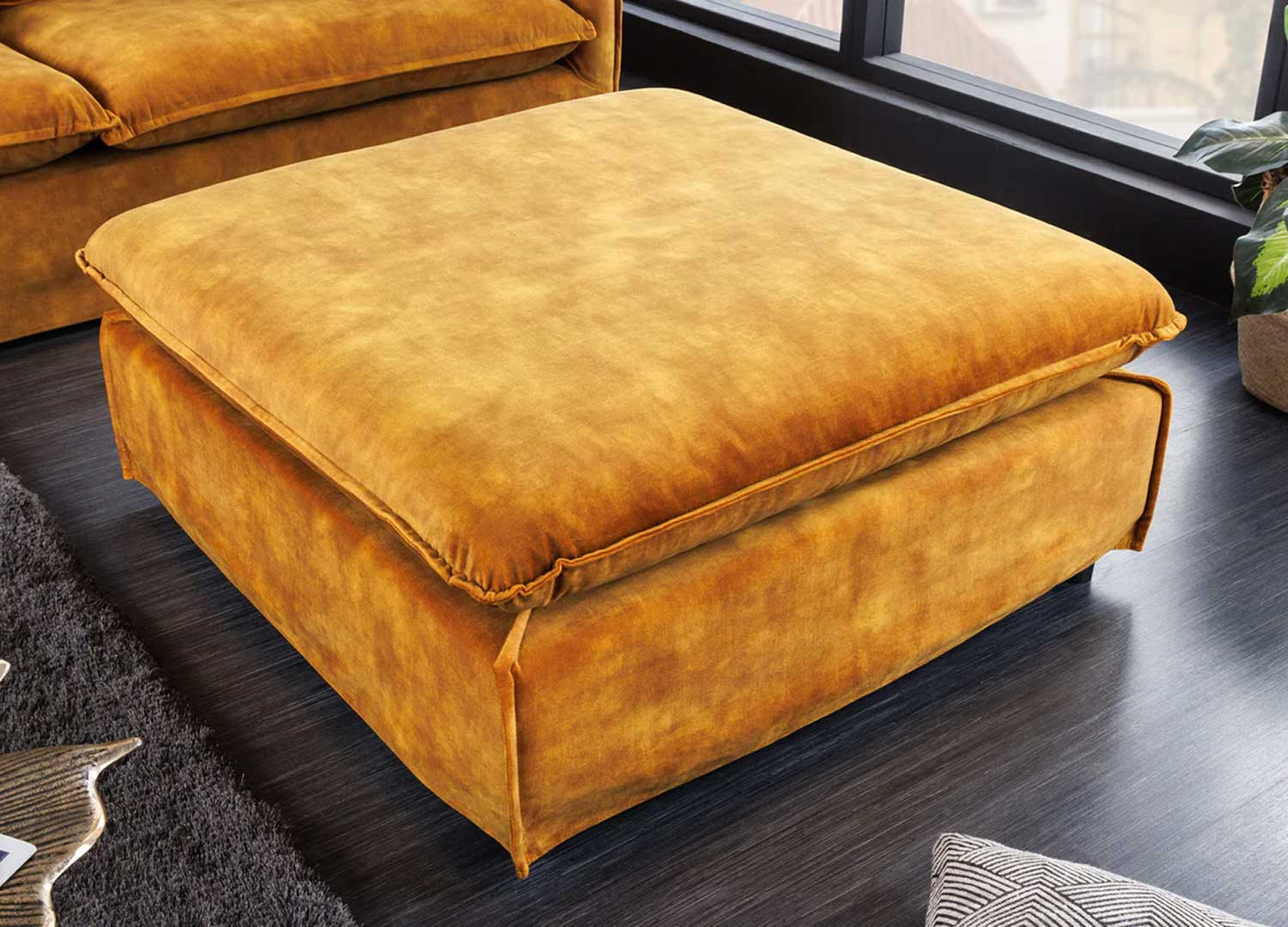 Pouf tissu velours jaune moutarde Tricia