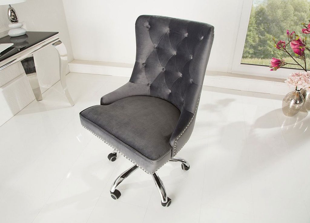 Siège de bureau en velours gris sur roulettes