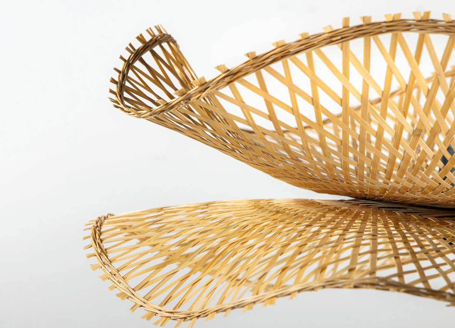 Suspension en bambou tressé 50 cm Tiki