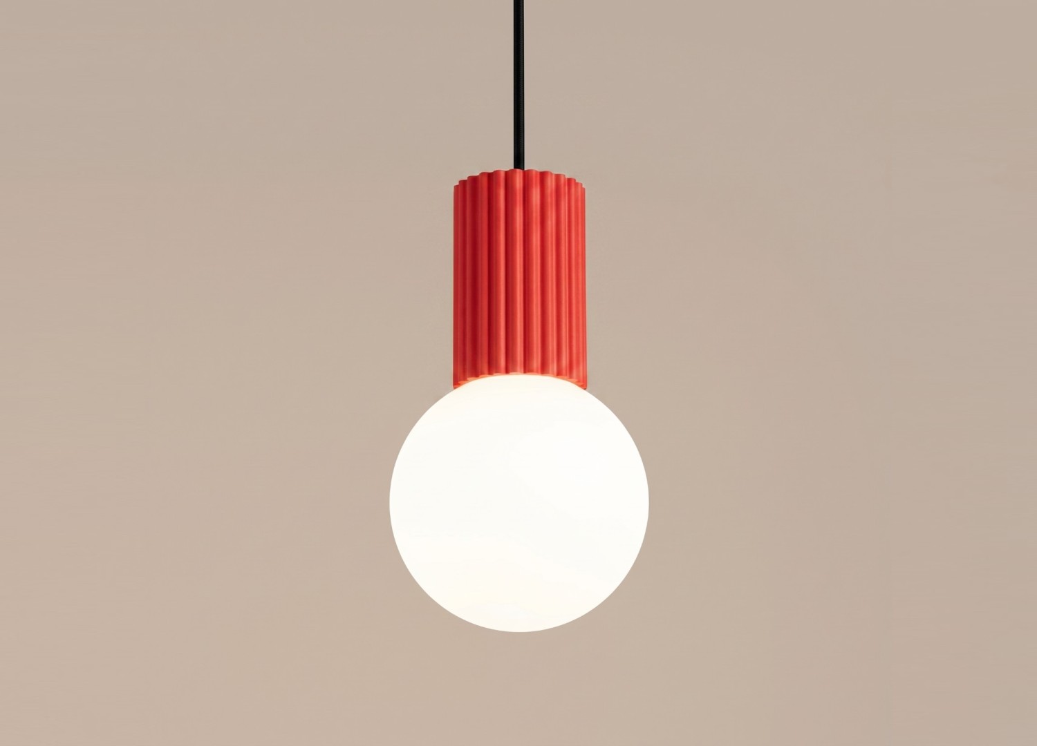 Suspension HALO 1 rouge – vue complémentaire 4