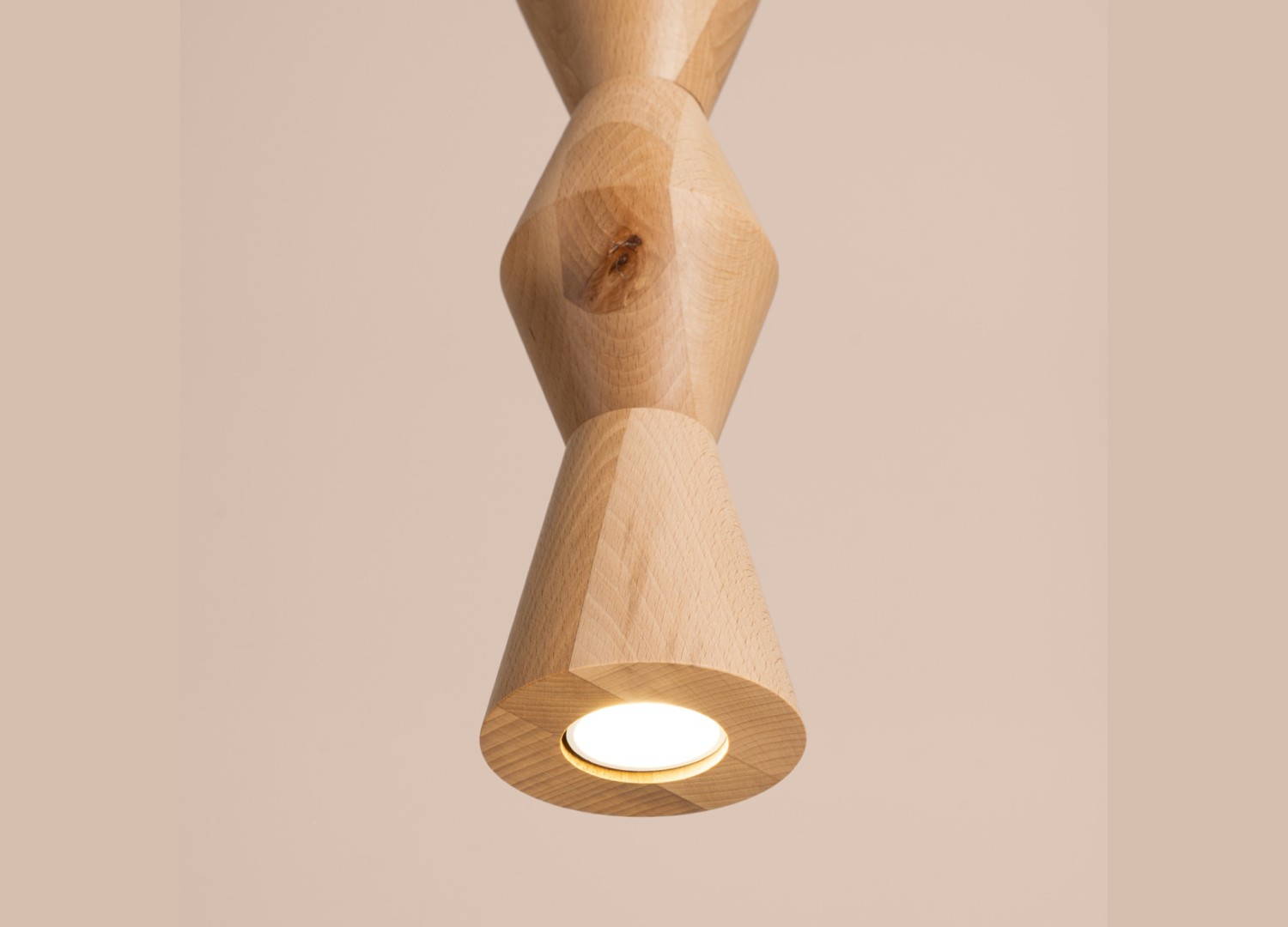 Suspension KUBBE moyenne R bois naturel GU10 – vue complémentaire 4