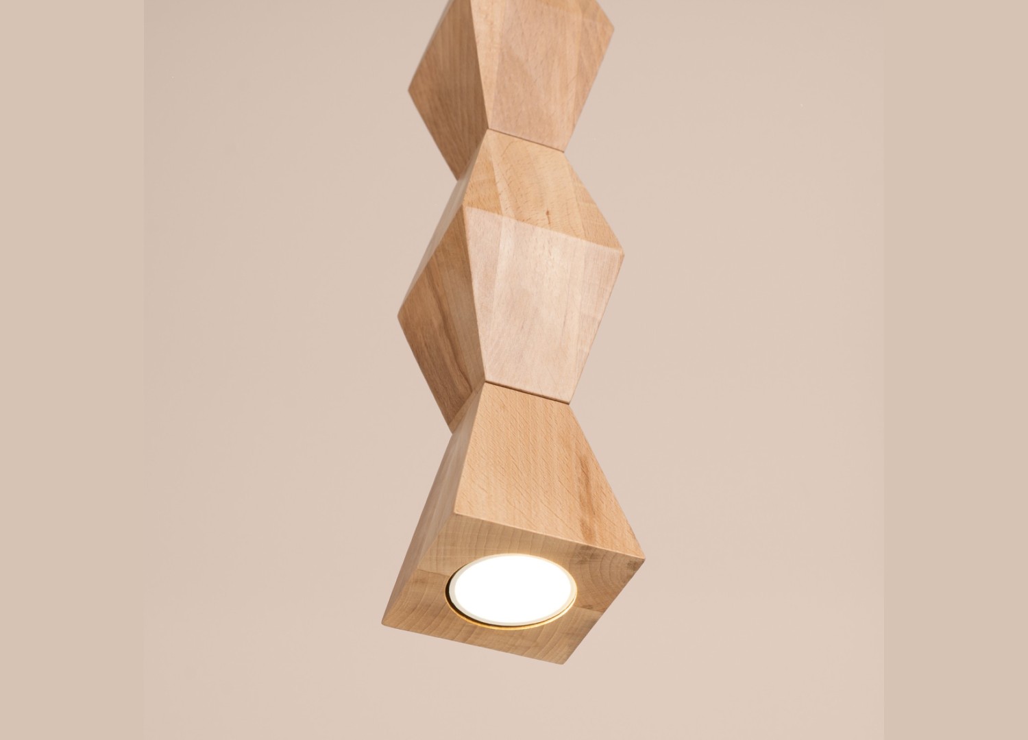 Suspension KUBBE moyenne S bois naturel GU10 – vue complémentaire 4