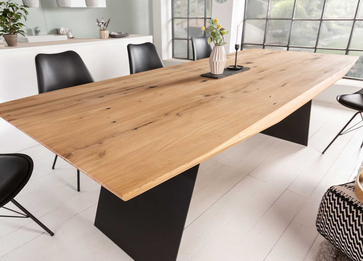 Table à manger 2m plateau chêne sauvage et pieds métal noir