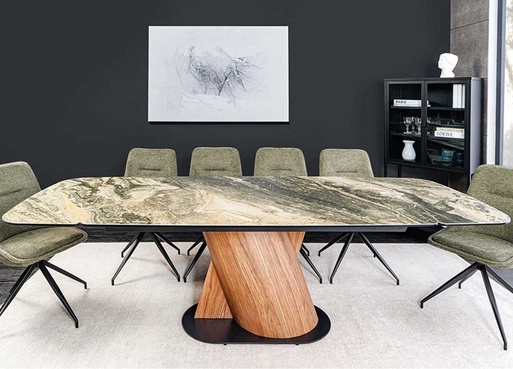 Table à manger à rallonges 180-260 céramique beige taupe et noyer Myra